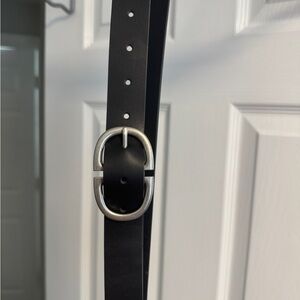 Melrose and Market Black Belt with Silver Buckle